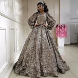 2022 Glitter Ball Gown Plus Size Evening Dresses with Puff Full Sleeve Arabic Sparkly Silver Grey Sequined Long Prom Gowns Party Dress