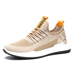 2021 Spring leisure shoes lazy breathable net black grey yellow Korean version of flying knit men's sneakers cross-border sports 39-44 two