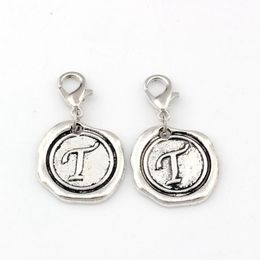 50pcs Letter Disc " T" Initial Floating Lobster Clasps Alloy Charm Pendants For Jewellery Making Bracelet Necklace DIY Accessories 18x32.5mm A-456b