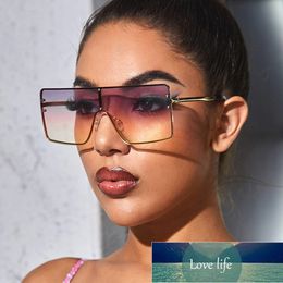 Fashion Outdoor Sport Travel Sunglasses Women One-piece Design Glasses Square Oversized Silver Metal Frame Female Eyewear Factory price expert design Quality