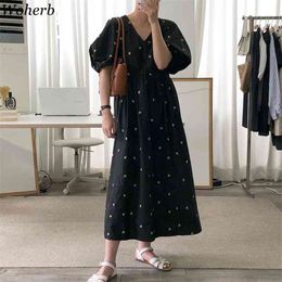 Summer Casual V-neck Long Dress Women Floral Embroidery Korean Loose Elegant Dresses Ladies Cute Chic Robe Vestidos 210519