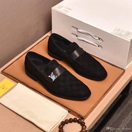 2024 Erkek Moda Ayakkabıları Q1 Lüks Elbise Ayakkabı Tasarımcısı Üst Deri Dikişli İş Loafers Erkek Günlük Yüksek Kaliteli Ayakkabı Erkekler Zapatos De Hombre D8