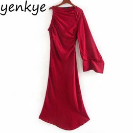 Fashion Women Vintage Red Asymmetric Dress One Long Sleeve O Neck Summer CCWM9607 210514