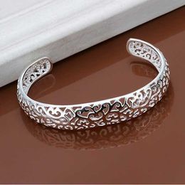 Silver Color Exquisite Luxury Gorgeous Fashion Open Bangle Bracelet Hollow Retro Charm Jewelry Preferred Birthday Gift B144 Q0719