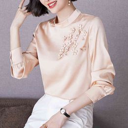 Korean Women Silk Shirt Satin Blouses Long Sleeve s Tops Woman Embroidery Floral Blouse Appliques 210427