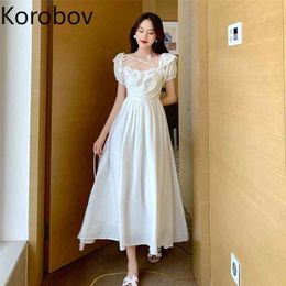 Korobov Retro Square Collar Open Collarbone Temperament Dress Short Sleeve Back Cross Design Long Vestido Summer Solid Ropa2a792 210430