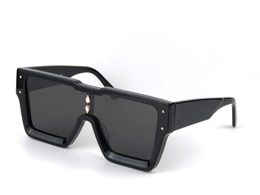 2021 Catwalkstijl mode zonnebril Z2188 vierkante dikke plaat frame lens met kristaldecoratie avant-garde ontwerp buiten UV400 beschermende glazen