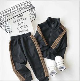 Bebek Erkek Kız Eşofman Sonbahar Kış Çocuk Giyim Setleri Mektuplar Baskı Çocuk Fermuar Ceketler + Pantolon 2 adet Set Çocuk Rahat Spor Giyim
