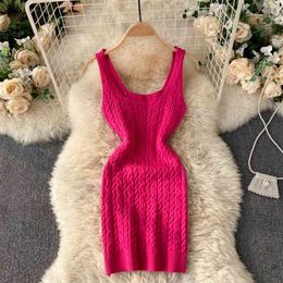 Women Fashion Sexy Retro Knitted Package Hip Mini Dress Summer Square Collar Sleeveless Slim Vestidos S043 210527