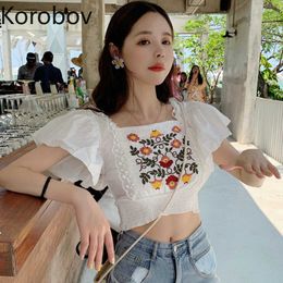 Korobov Korean Elegant Flower Embroidery Women Shirts Flare Short Sleeve Crop Blouses Lace Patchwork Slim Sexy Blusas 78183 210721