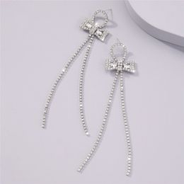 Zinc Alloy + Claw Chains Dangle & Chandelier Earrings Bridal Shiny Earring Jewellery E9648