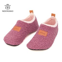 Winter Kids Girls Boys Warm Walkers Infant Toddler Women Shoes Soft Cute Mom Baby House Slippers Children Footwear Floor 211229