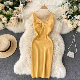 SINGREINY Women Knitted Strap Dress Design V Neck Sleeveless Backless Slim Sheath Dress Summer Elastic Sexy Bodycon Short Dress 210419