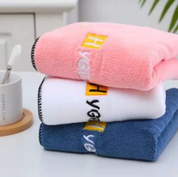 Coral velvet bath towels thicken water absorption Embroidered beach towel Plain Colours beauty salon blanket wmq858