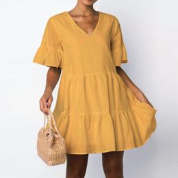 Summer solid Colour V-neck short sleeve pleated mini dress women Beach A-Line Ruffles Dress for womens vintage dress 210514
