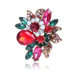 Pins, Brooches Cakes Pin Pectoral Flower Wholesale Alloy Set Auger Flowers Hollow Out Brooch Undertakes To Restore Ancient Ways