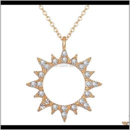 Pendant Necklaces & Drop Delivery 2021 Crystal Sun Necklace For Women Fashion Moon Stars Geometric Hollow Round Chain Pendants Statement Fema