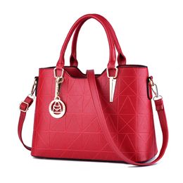 HBP Totes Bag Purses Women HandBags PU Leather Large Capacity Shoulder Bags Casual Tote Red Color