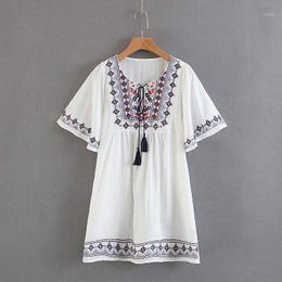 Summer Short Sleeve Retro Hippie Tops Women Vintage Embroidery Blouse Casual O Neck Cotton Blusas Femininas Shirt Mujer Women's Blouses & Sh