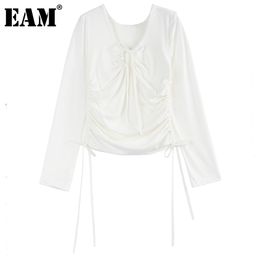 [EAM] Women White Bow Strap Pleated Casual Loose T-shirt Round Neck Long Sleeve Fashion Spring Autumn 1DD7125 21512