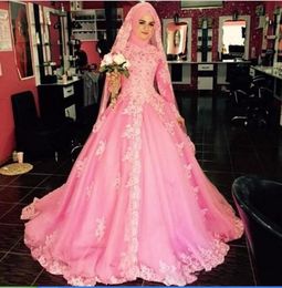 Rosa muçulmana Uma linha vestido de casamento com simples healtmade hijab véu 2022 Primavera coleira alta mangas compridas árabes dubai vestidos de noiva de laço aplicaram vestidos de noiva islâmica