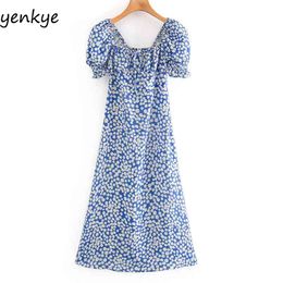 Blue Daisy Floral Print Dress Women Short Sleeve Square Neck Sexy Slits Summer Lady High Waist A-line Midi Elegant 210514