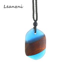 Pendant Necklaces Leanzni Retro Necklace Pendant, Professional Wood Resin With Gifts, Handwork, Egg Shape, Geometric Jewelry.
