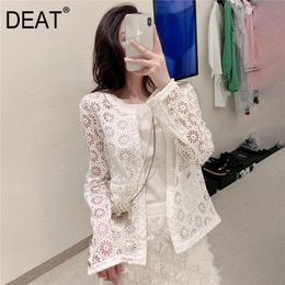 Women White Patchwork Lace Hollow Out Blouse Round Neck Long Sleeve Loose Fit Shirt Fashion Tide Summer 7E0079 210421