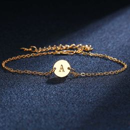 26 Alphabet A-z Disc Letter Bracelet Initial Name Bracelet Couple Charm Jewellery for Women Fashion Love Gift Q0719