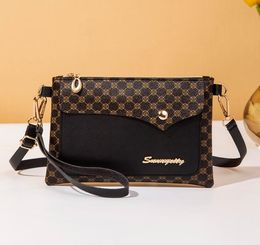 2021 Fashion mini women Cross Body handbag Shoulder Bags Outdoor Sport Backpack PU Totes Cosmetic Bag cell phone pocket Wallets Coin Purses NO221
