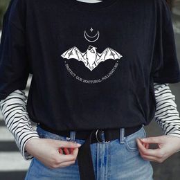 Goth Star Moon Bat Printed T-shirt Stylish Harajuku Protect Our Nocturnal Pollinators Eco Graphic T Shirts Edgy Vintage Tee Tops 210518