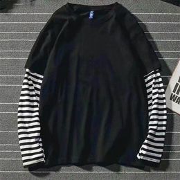 Korean Harajuku Black White Striped Hip Hop T-shirts Men Women Autumn Long Sleeve Fake Two-piece T Shirt Solid Clothes Tshirt 220214