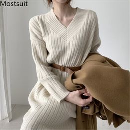 Winter V-neck Knitted Straight Sweater Dress Women Long Sleeve Loose Korean Casual Midi-length Dresses Vestidos Mujer 210513