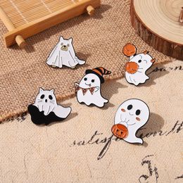 Cute Ghost Christmas Brooches Pin for Women Fashion Dress Coat Shirt Demin Metal Funny Brooch Pins Badges Promotion Gift Jewelry