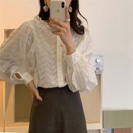Lace White Vintage Women Brief Ruffles Puff Sleeves Sweet Fashion Blouses Office Lady Chic All Match Cute Shirts 210421