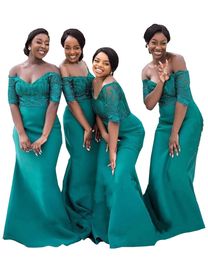 2022 Gark Green Afiran Wedding Guest Dresses Plus Size Off Shoulder Floral Lace Satin Open Back Bridesmaid Dress Party Women