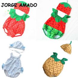 Bebê de verão Bebê Swimwear 2-PCS Conjuntos Dos Desenhos Animados Frutas Morango Abacaxi + Banheira Cap Swimsuit Crianças roupas E5001 210610