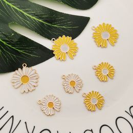 10pcs Enamel Charms Oil Drop Chrysanthemum Flowers Pendants For Women Jewellery DIY Bracelet Earring Accessories