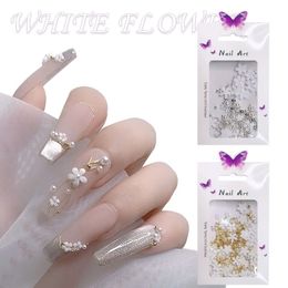 3 Type Mixed White Flower Nail Art Decorations Fashion Steel Ball Nails Accessories for DIY Manicure Design