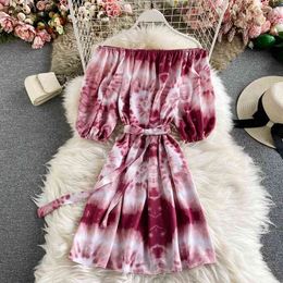 Retro printed Tie Dye Dress fashion one shoulder off waist Slim vinatge holiday dress shorts sleeve dresses for women 210420