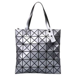 Вечерние сумки, новинка 2024 года, женская сумка Lingge Hand Street, роскошная сумка, трендовая дизайнерская сумка с геометрией