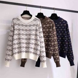 Women Vintage Autumn Winter Korean Harajuku Snowflake Christmas Pullover Sweater Woman Long Sleeve Oversize Knitwear Pull Femme 210514