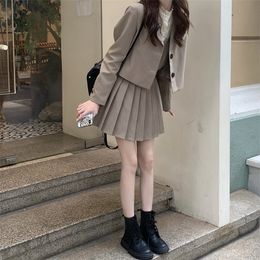 British Style Suit Three-piece Set Women's Autumn Winter Pleated Sling Dress + Jacket +bottoming Shirt Fashion Trend 220302