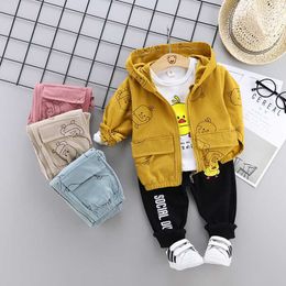 0-4 years High quality boy clothing set autumn sport active cartoon kid suit children baby coat+T-shirt+pant 210615