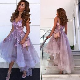 Nova chegada curto lavanda vestidos de baile com decote em v renda d apliques sem mangas alta baixo comprimento personalizado vestidos de noite cauda vestido de festa ress