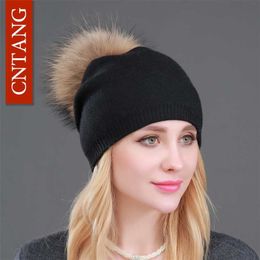 Autumn Winter Knitted Wool Hats For Women Fashion Pompon Beanies Fur Hat Female Warm Caps With Natural Genuine Raccoon Cap 211228