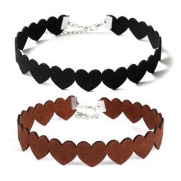 Velvet Heart Choker Vintage Solid Colour Gothic Choker Necklace Choker Collar Love Heart Necklaces for Women Jewellery Party Gifts Y0309