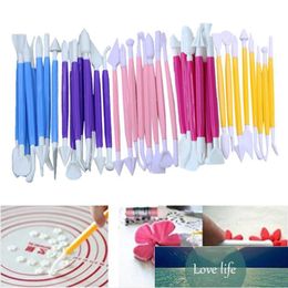 8pcs/set Sugar Craft Fondant Cake Pastry Carving Cutter Chocolate Decorating Flower Clay Modelling Plastic Baking Craft Tool Set