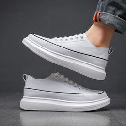 White casual shoes with raised thick soles Simple design high quality PU leather women's sneakers Versatile style women outdoor shoes