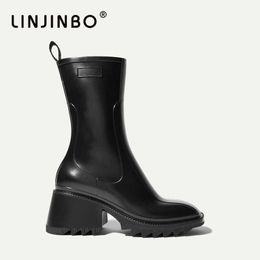 Chic Chunky Platform Boots Women Luxury Brand Design High Heel Rain Boots Women Square Toe Side Zipper High Quality Shoes 211015